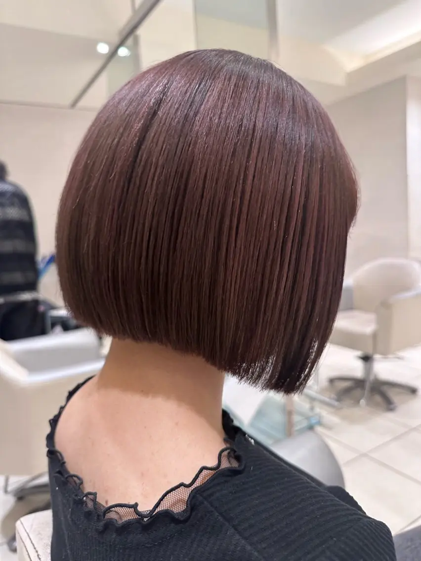 ショート カット ヘアカラー トリートメント 松下仁美 /ボブ顔周りレイヤーのヘアスタイル