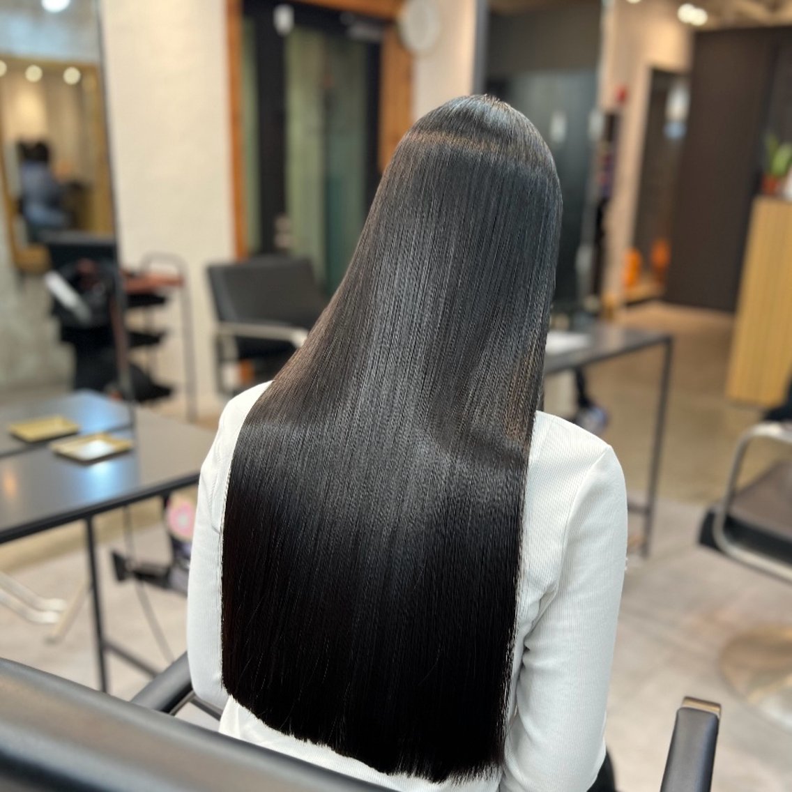 ロング カラー カット トリートメント ヘアセット ✨傷まないカラー ✨縮毛矯正✨レオンのヘアスタイル