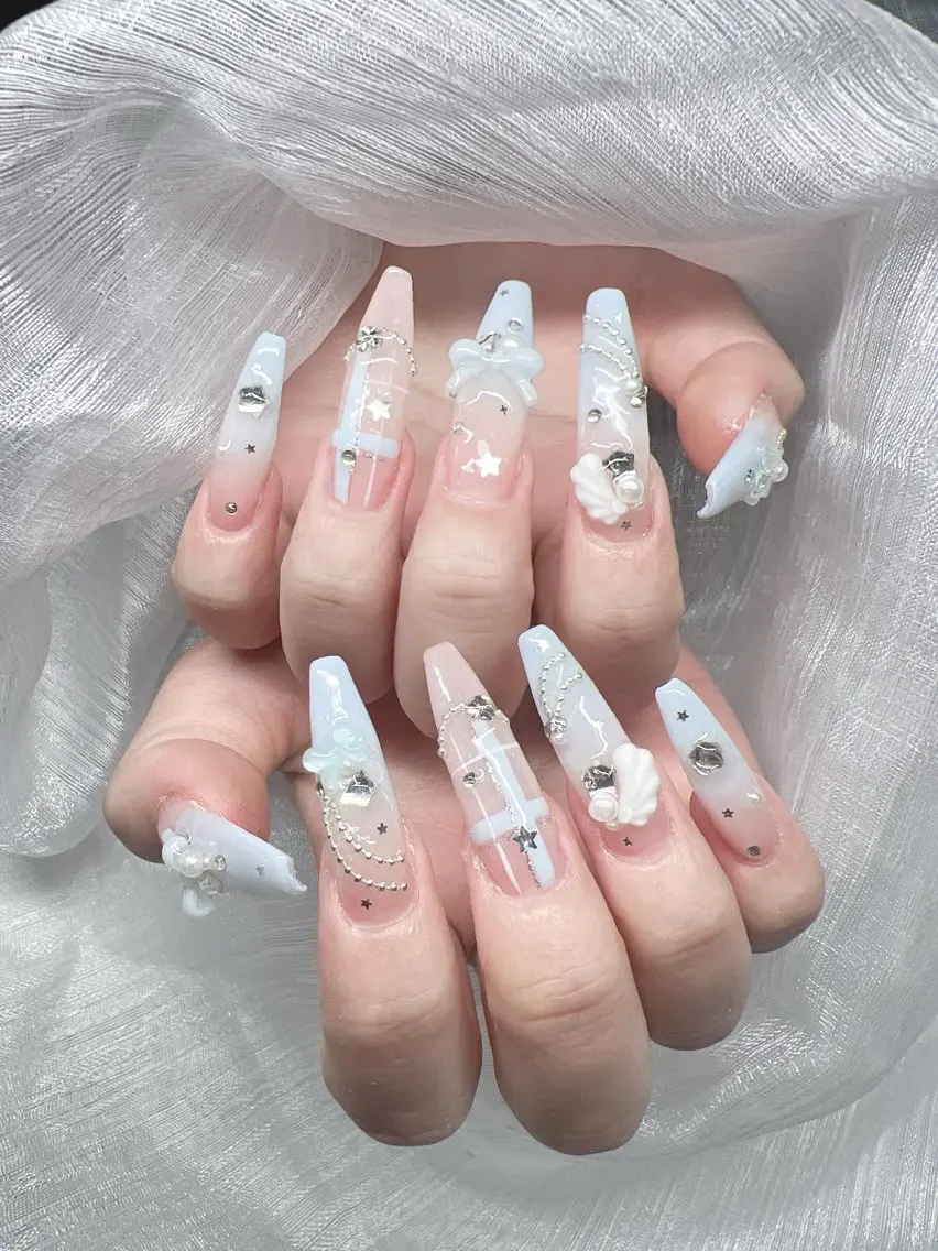 ネイル ハンドネイル Lee Nails チップ長さだし専門店のネイルデザイン