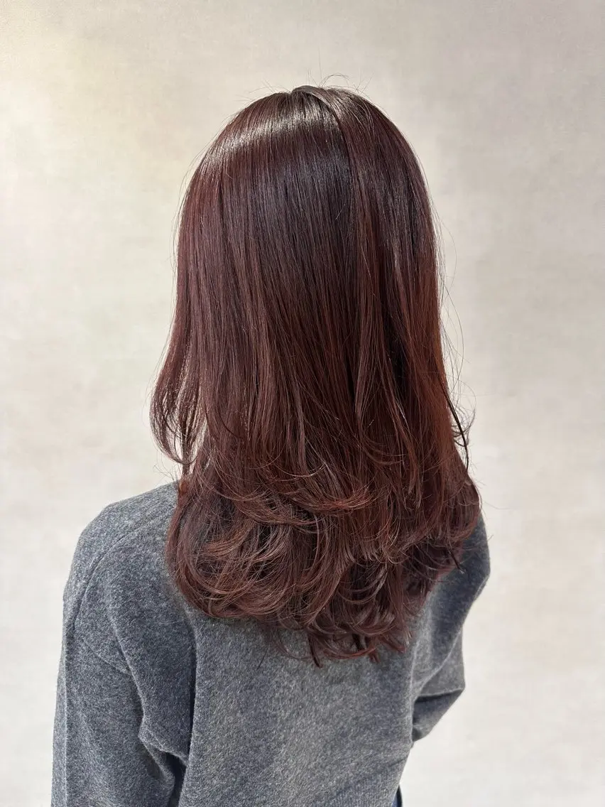 ロング カラー ブリーチ ダブルカラー ブリーチなしカラー カット ヘアカラー トリートメント ヘアセット アース 新越谷店💇‍♀️のヘアスタイル