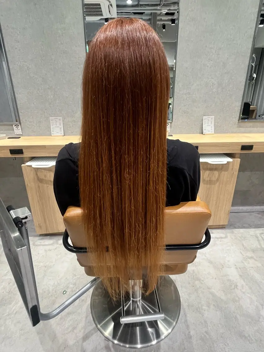 ロング カラー ブリーチ ブリーチなしカラー 齋藤 艶珠のヘアスタイル