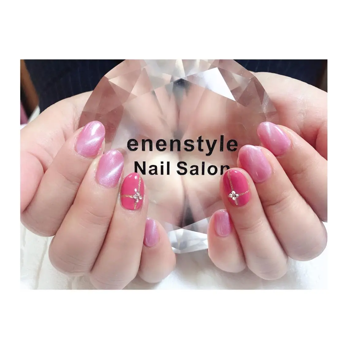 ショート ネイル ジェルネイル ニュアンスネイル オフィスネイル ワンカラーネイル ピンク ハンドネイル 🐾enen style 🐾のネイルデザイン