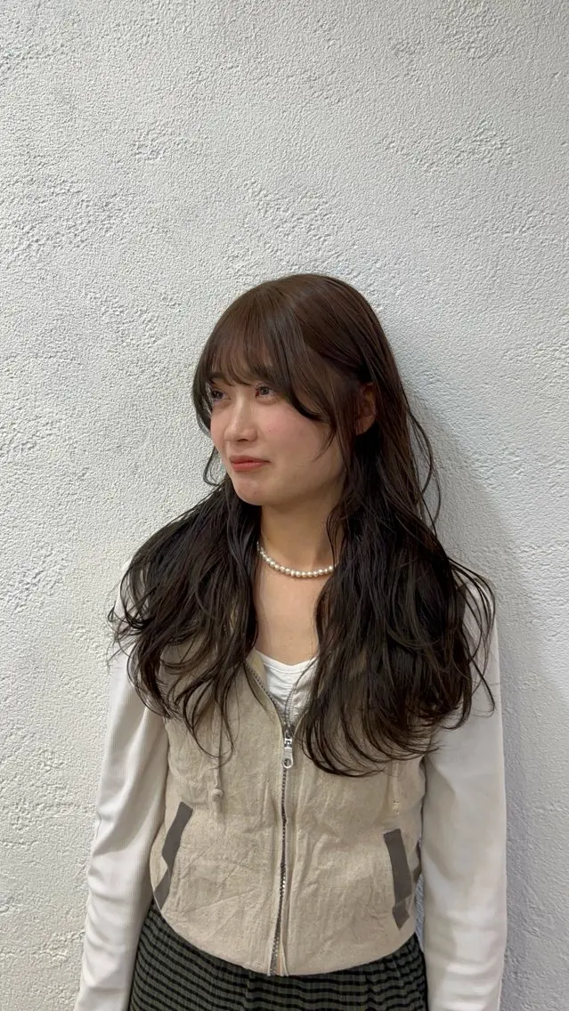 ロング 山本 梨華のヘアスタイル