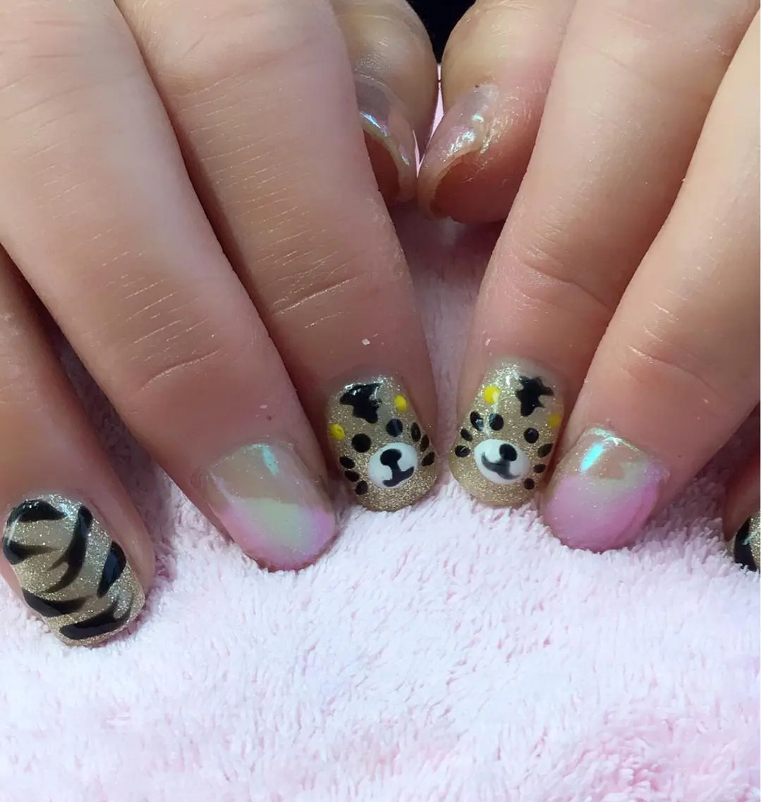 ネイル 和賀井 恵理のネイルデザイン