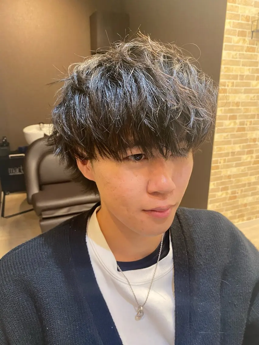 ショート メンズ マッシュウルフ マッシュ メンズウルフカット ウルフカット 澤木優輝 【cuaura】のヘアスタイル