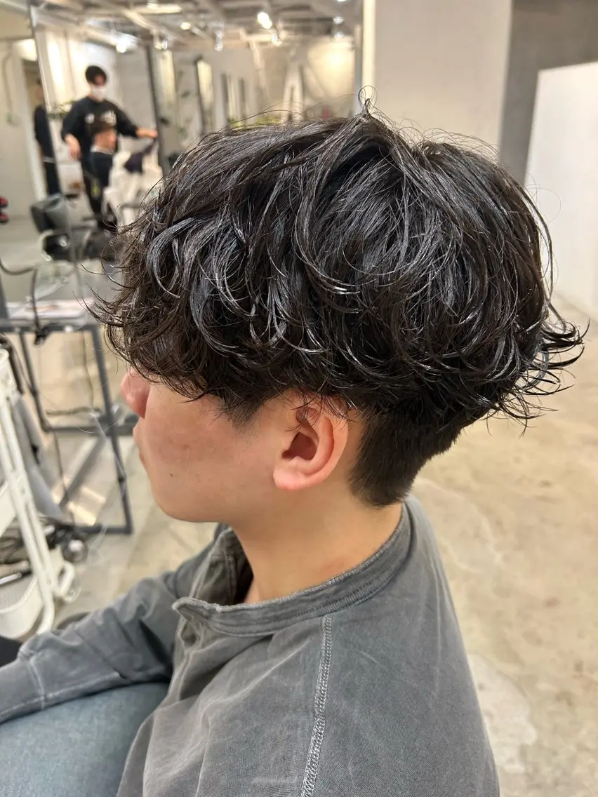パーマ メンズ メンズ清潔感のプロ 💈メンズパーマ藤田のヘアスタイル