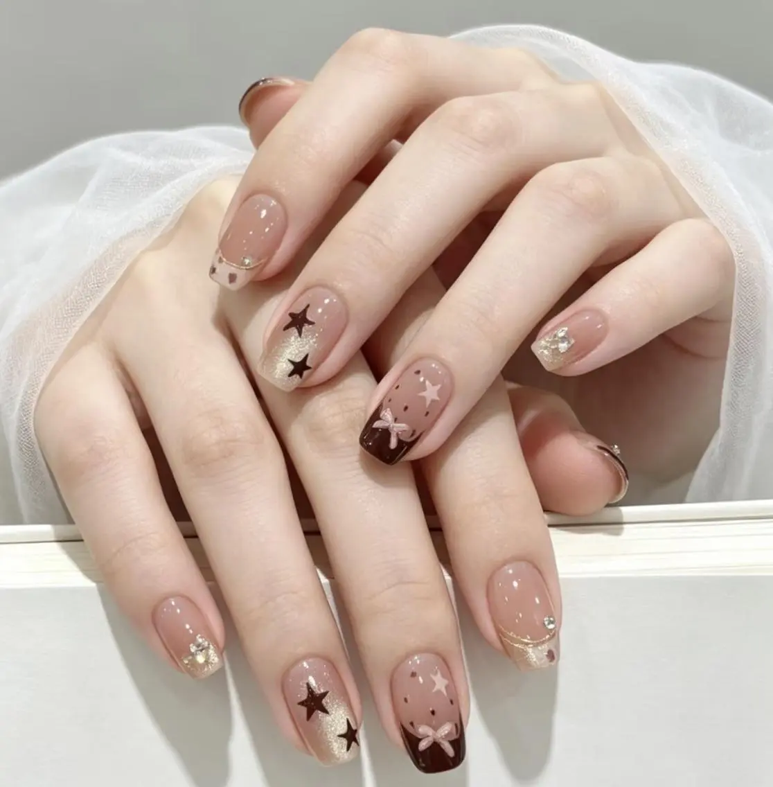ネイル 韓国ネイル ワンホンネイル ami ｜韓国っぽnailのネイルデザイン