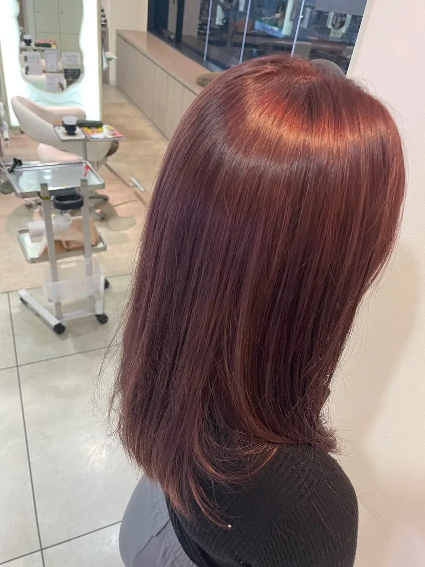 ロング カラー ブリーチ ブリーチなしカラー ピンクカラー カット ヘアカラー トリートメント 松佐 ゆかりのヘアスタイル