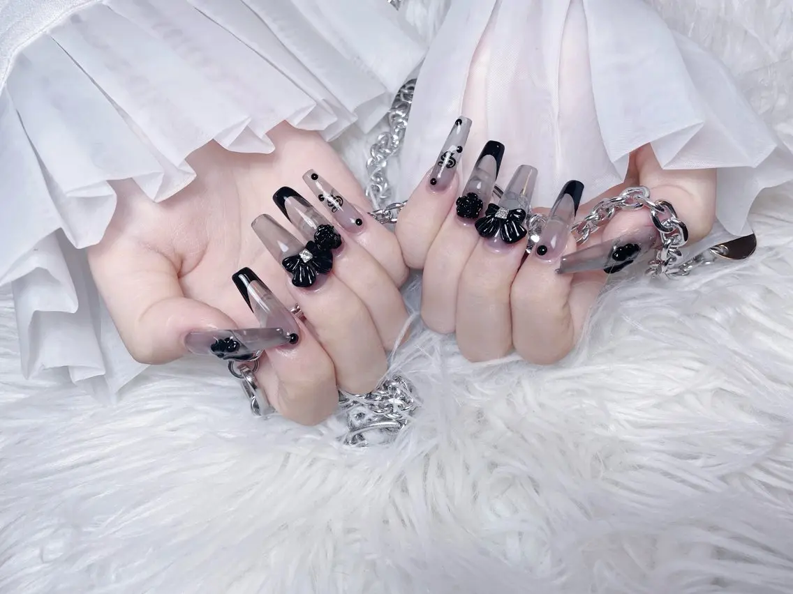 ネイル 🩵Yun nail Salon 🩵のネイルデザイン