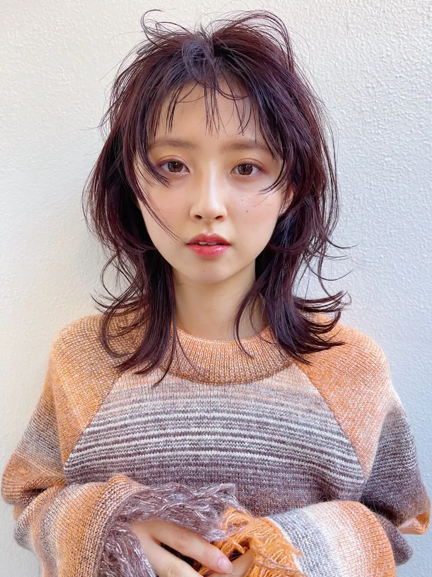 ミディアム カラー ラベンダーカラー ピンクカラー ピンクラベンダー ヘアカラー トリートメント AiM 大名　似合わせカットのヘアスタイル
