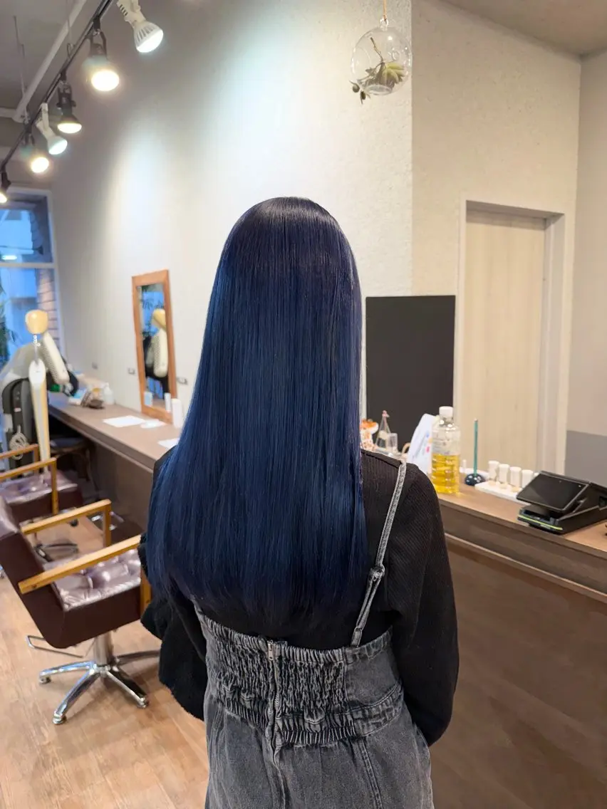 ロング ヘアカラー きむら なみか🪐のヘアスタイル