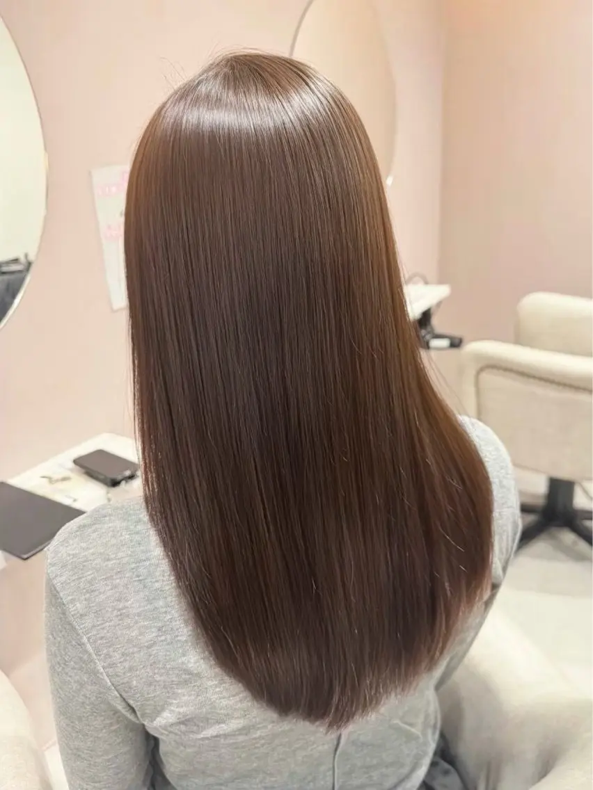 セミロング 縮毛矯正 🫧ナチュラル矯正 /カラー🫧あやりのヘアスタイル