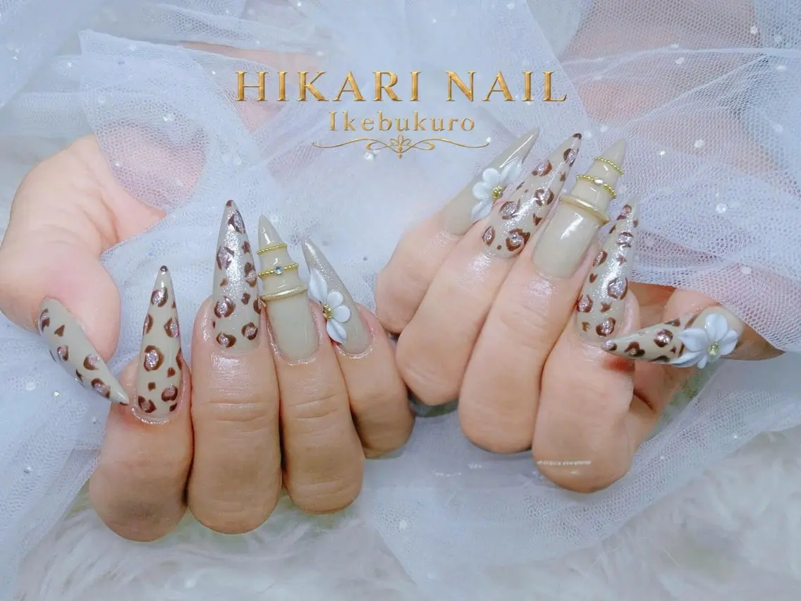 ネイル チークネイル 長さ出し フレンチネイル ガーリー ハロウィン ハンドネイル HikariNail Ikebukuroのネイルデザイン