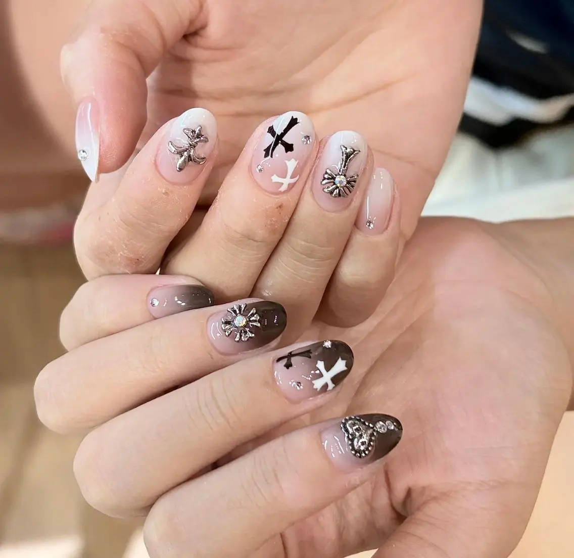ネイル ハンドネイル エリ🫧 nail池袋東口のネイルデザイン
