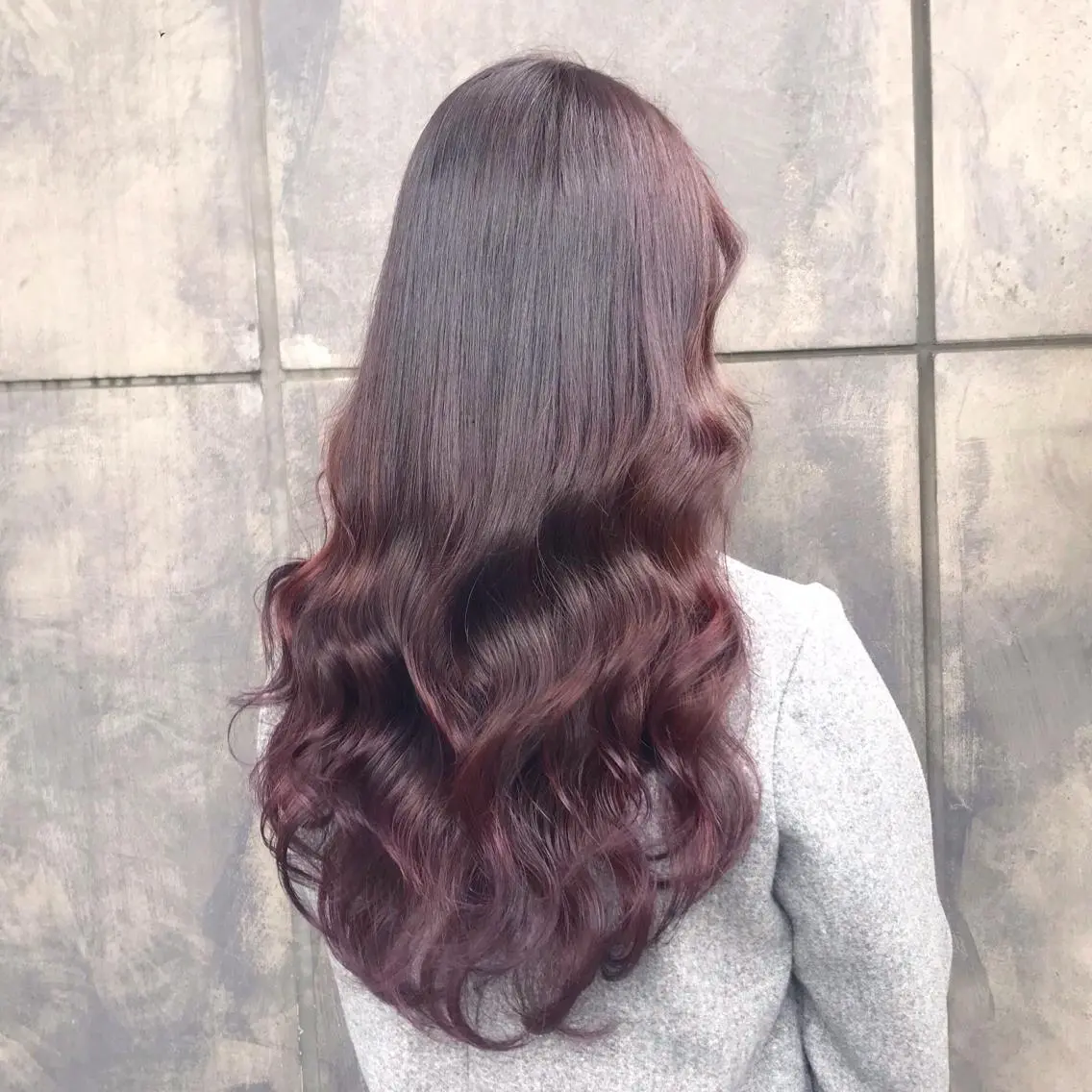 ロング カラー ブリーチ グラデーションカラー ラベンダーカラー ヨシンモリ ムルギョル巻き K-POP好き美容師 🇰🇷Kai.Yのヘアスタイル