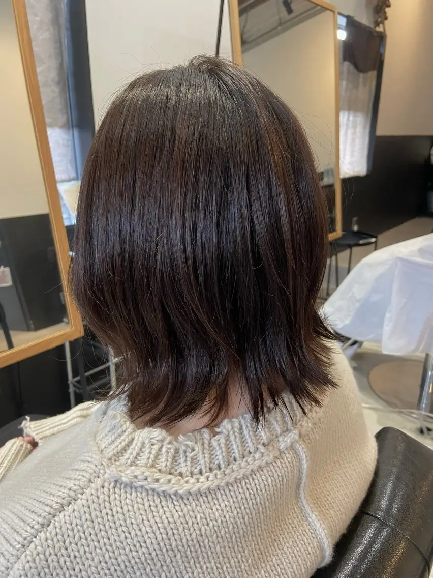 ミディアム 外ハネヘア カット ヘアカラー 💫縮毛矯正/ カット💫徳永あい子のヘアスタイル
