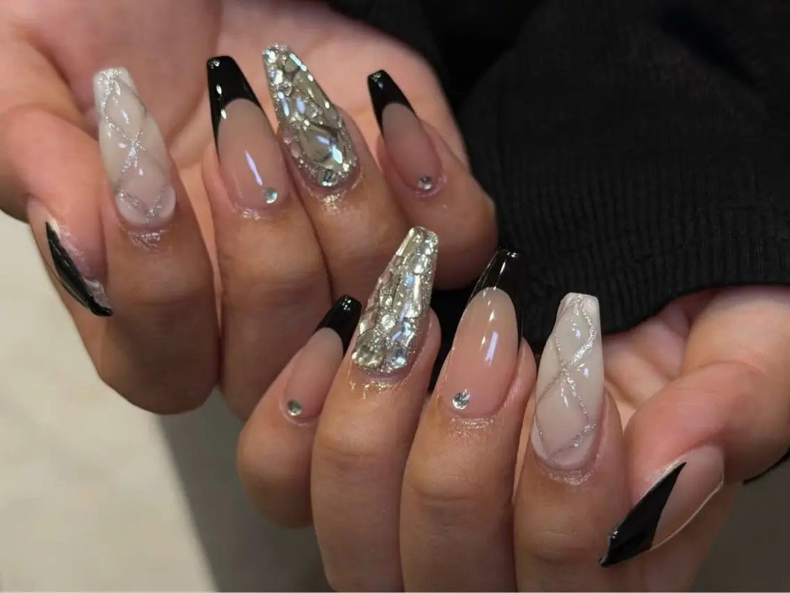 ネイル アートネイル オーロラネイル フレンチネイル ジェルネイル グラデーション ハンドネイル Sora  Nail Studioのネイルデザイン
