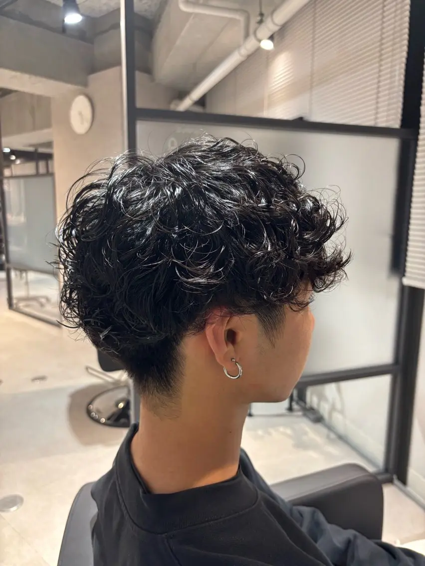パーマ メンズ 後藤 舞衣のヘアスタイル