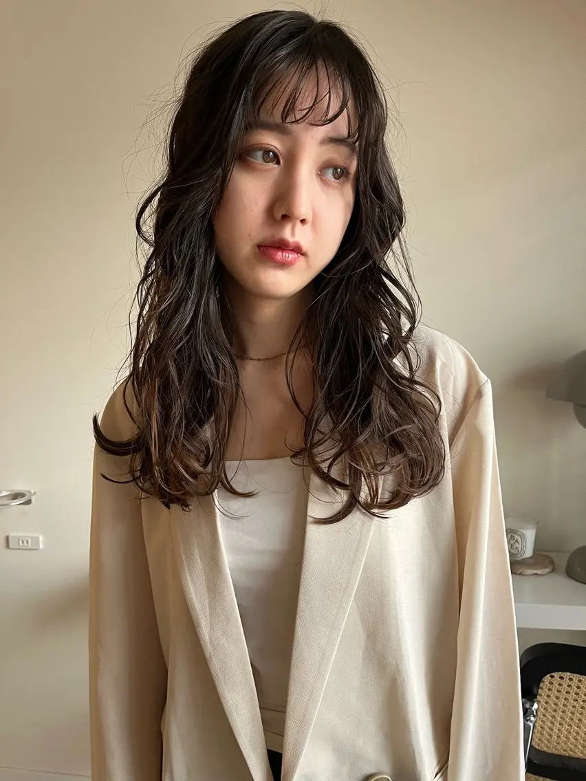 セミロング パーマ セミロングパーマ カット ヘアカラー nishi fuyumiのその他イメージ