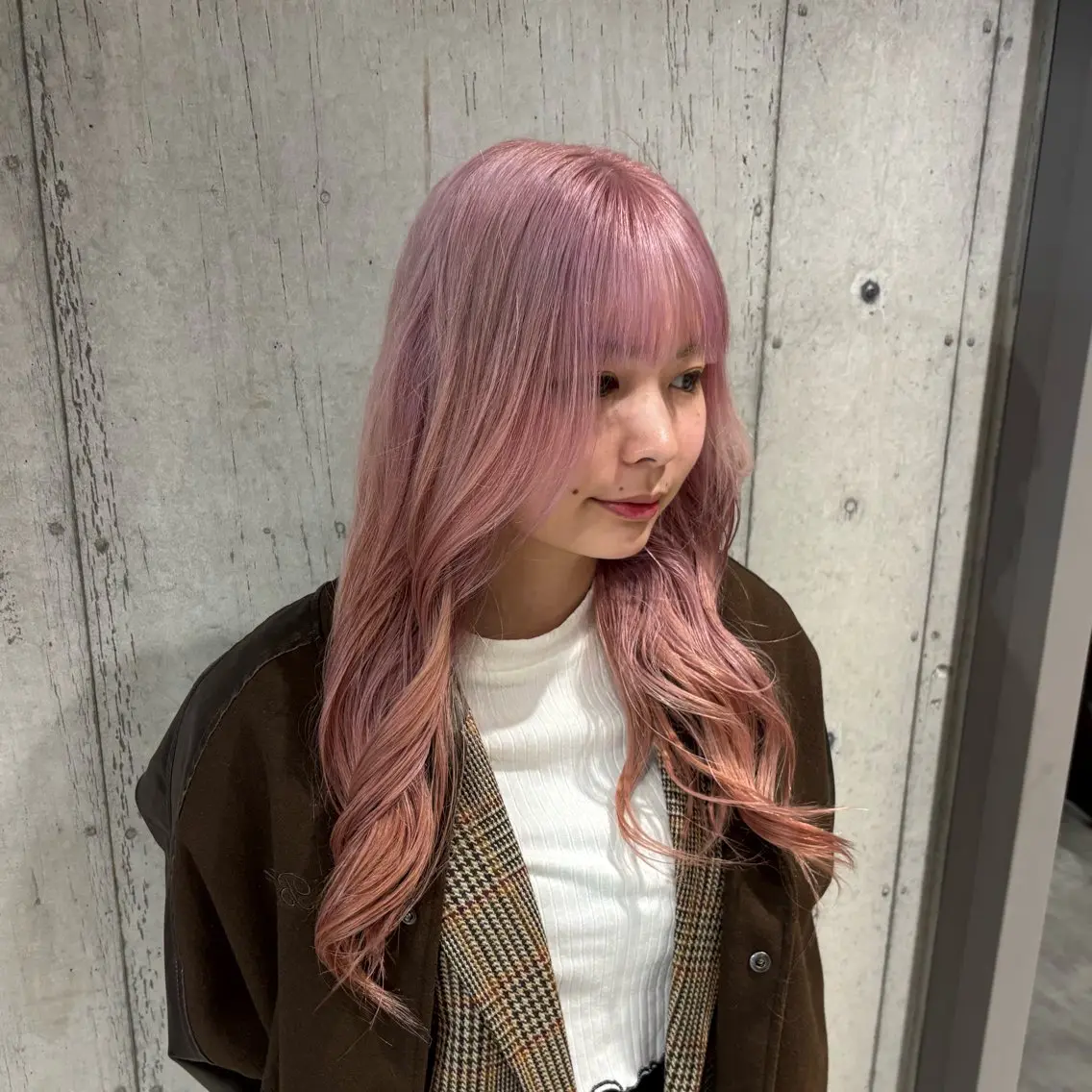 ロング カラー ツヤ髪ハイトーン ×レイヤー🌝リオのヘアスタイル