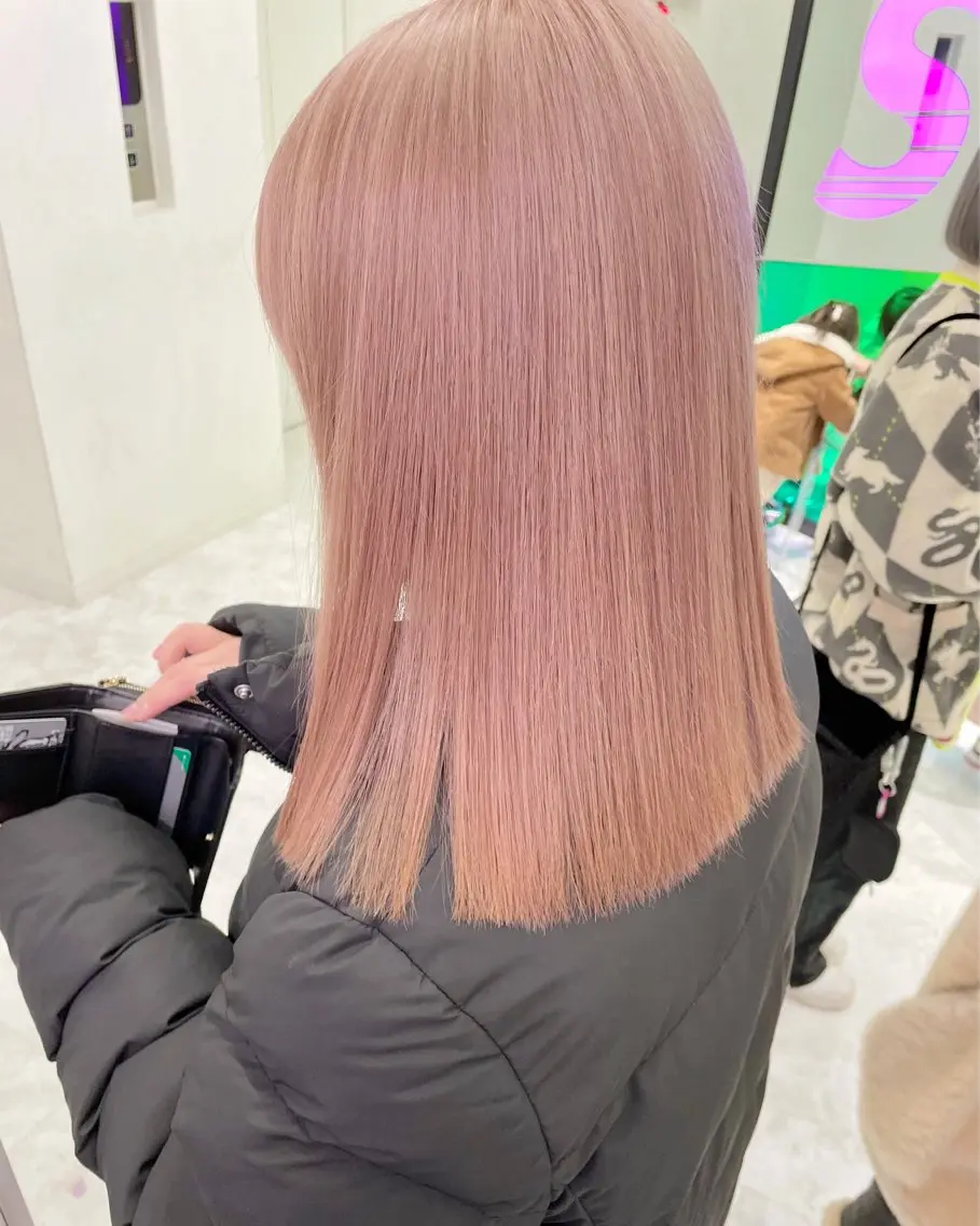 ロング カラー ヘアカラー トリートメント ヘアセット ウルフカット×ハイ トーン職人🤍ゆうひのヘアスタイル