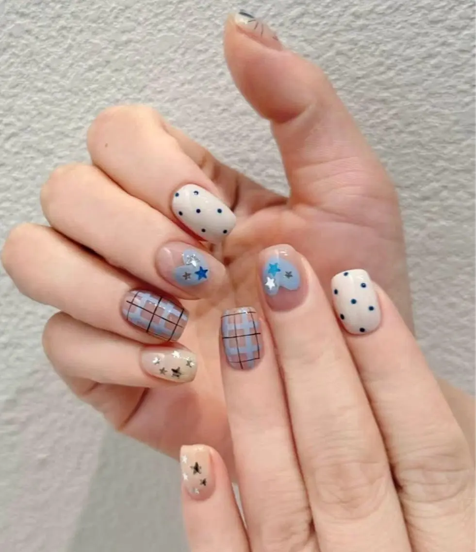 ネイル Hin Hana Nailのネイルデザイン