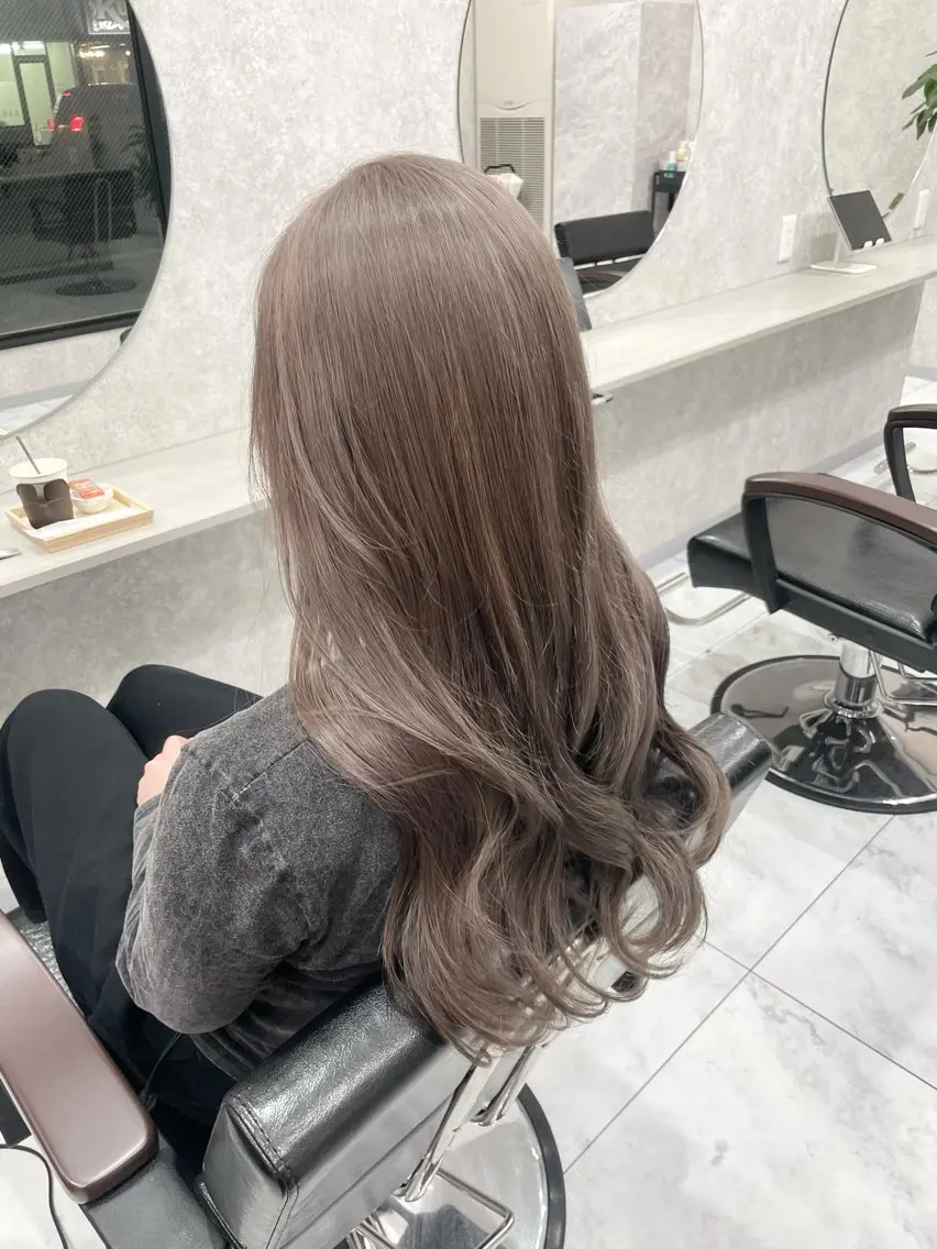 🌈ダブルカラー🌈全体ブリーチ1回込み 【前処理.中間処理.ケアトリートメント付き】の写真