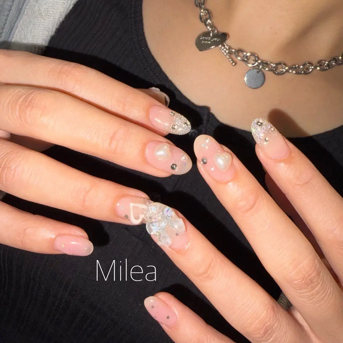 ネイル ハンドネイル Milea🩵 Sayaka🪩のネイルデザイン