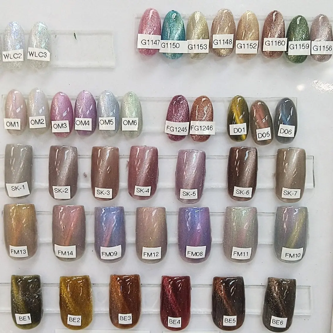 ネイル マグネットネイル NAIL BUZZ ヒラバヤシのネイルデザイン