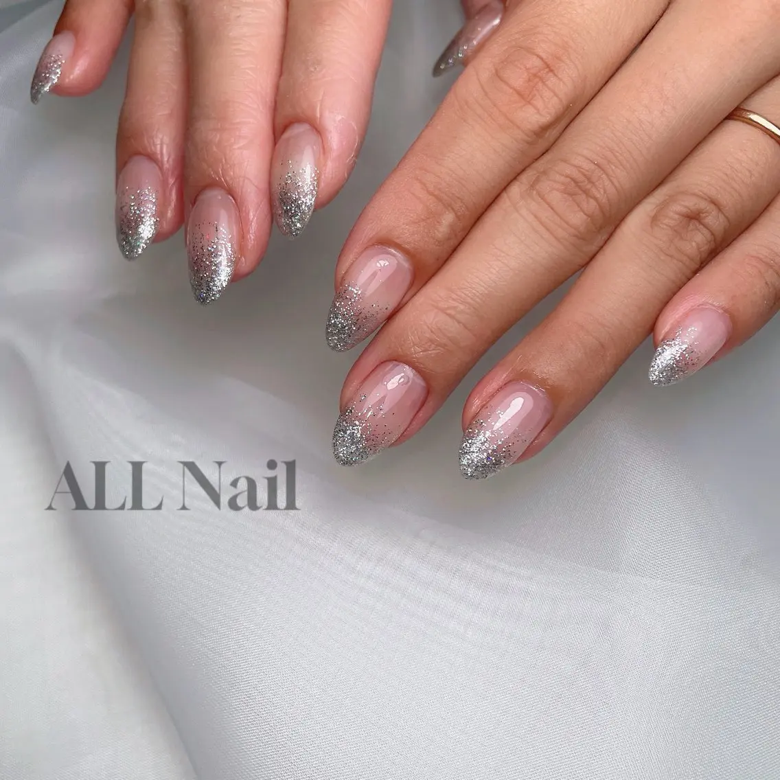 ネイル グラデーション ラメ(グリッター) ラメグラデーション ALL Nail &whiteningのその他イメージ