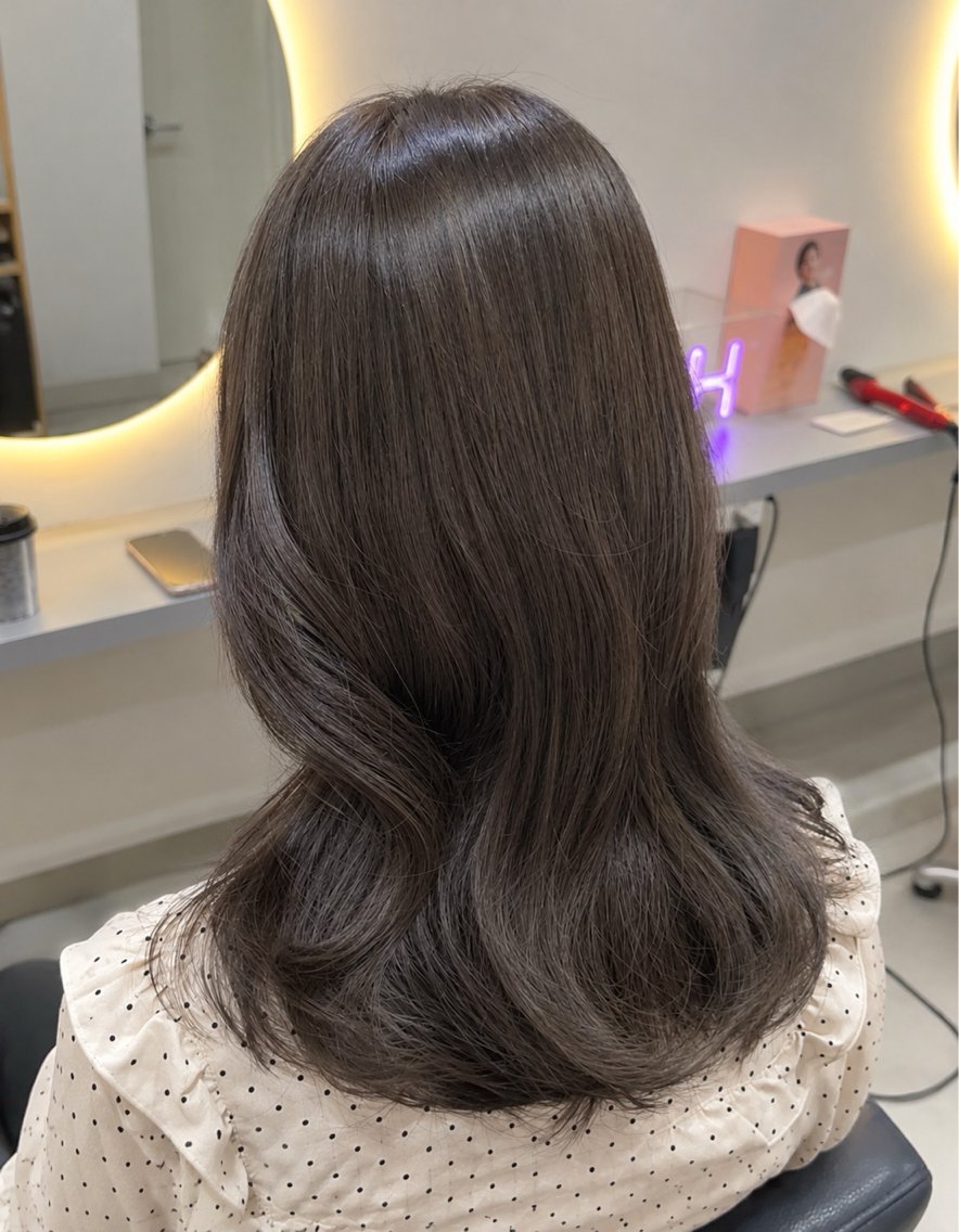 セミロング カラー 凜音/カットカラー ¥3300無料カットのヘアスタイル