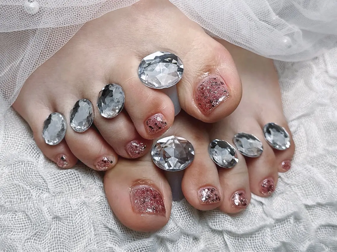 ネイル フットネイル Eclat〔エクラ〕 MOEKA𝜗𝜚*のネイルデザイン