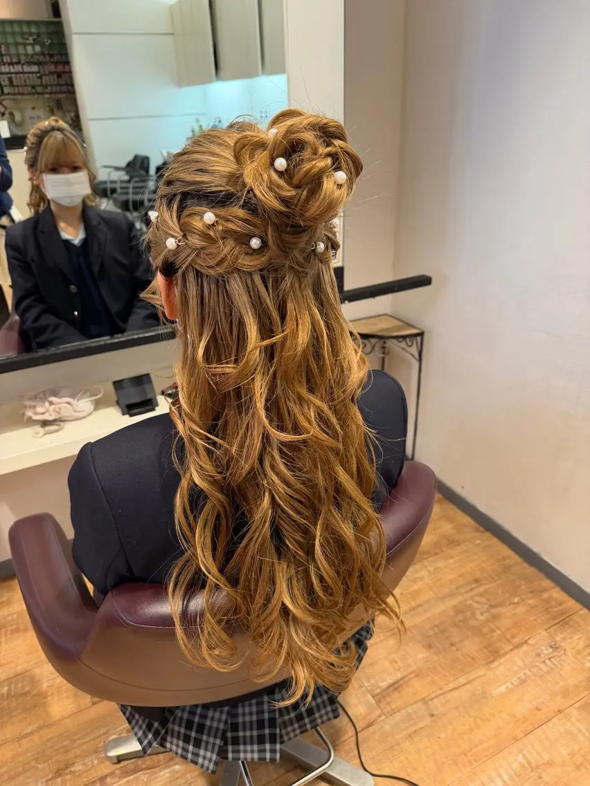 ヘアアレンジ ハーフアップ お団子ヘア ヘアセット インナーカラー♡ Nanakoのヘアスタイル