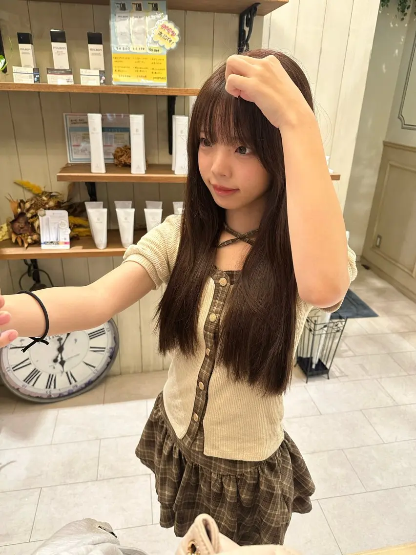 カラー ブリーチ ブラウンカラー 透明感カラー ブリーチなしカラー ヘアカラー Borde HAIRななみ🫟のヘアスタイル