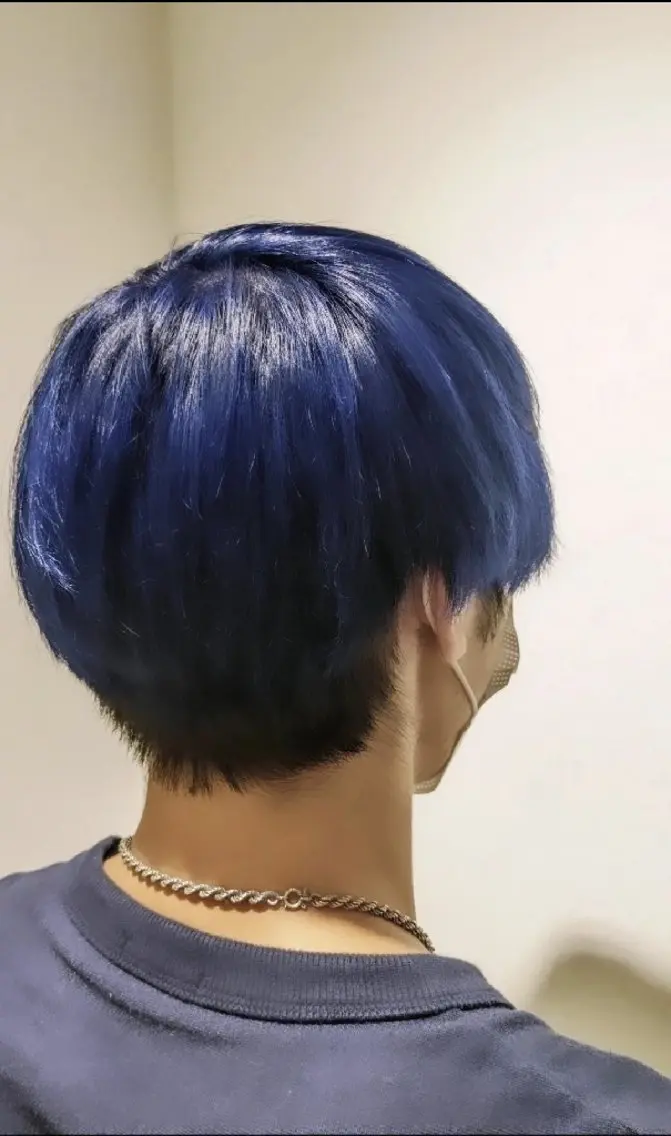 カラー メンズ ブルーカラー 橋本 健聖のヘアスタイル