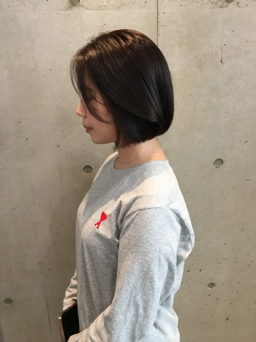 ショート カラー KAAI ㅤのヘアスタイル