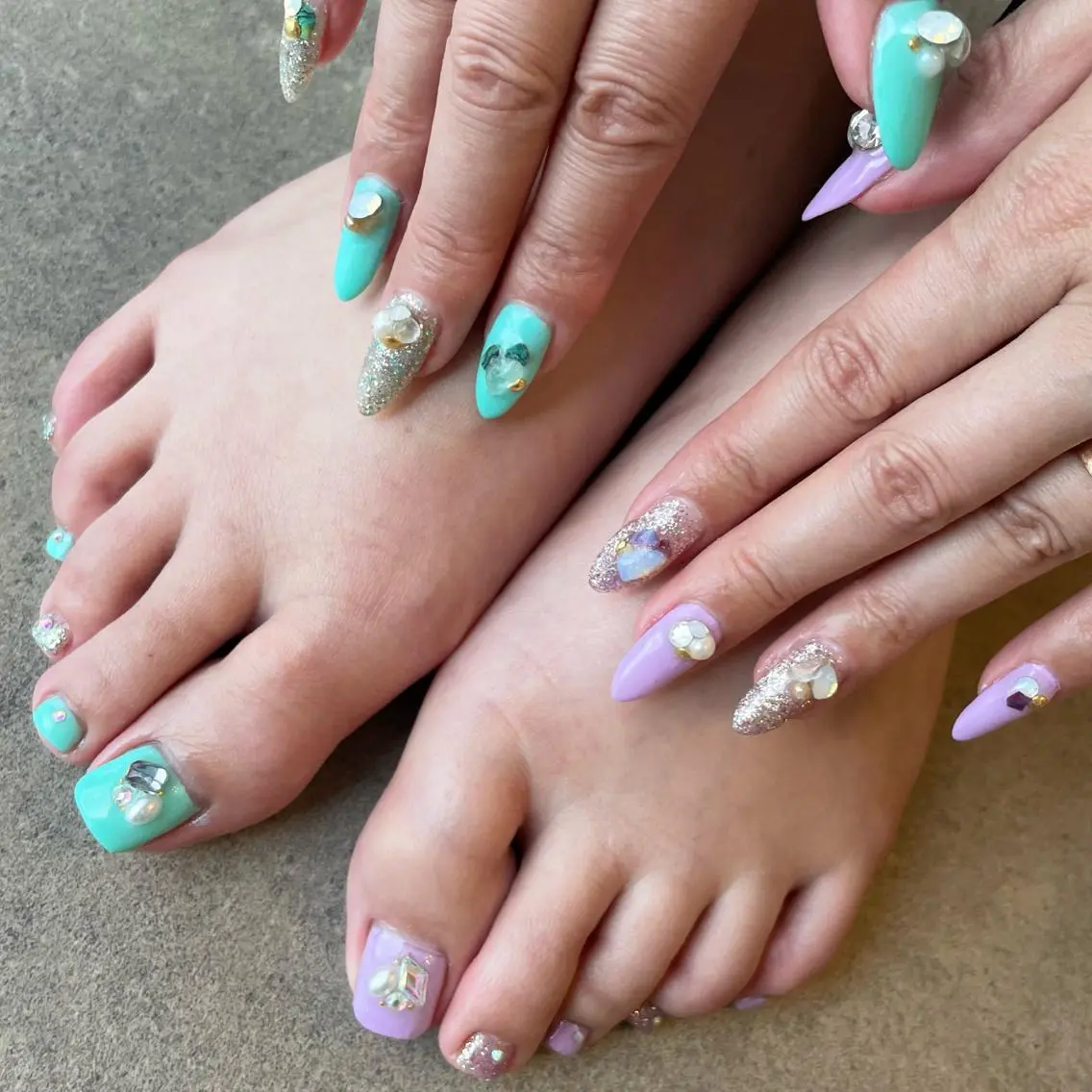 ネイル ハンドネイル フットネイル thrush nailsのネイルデザイン