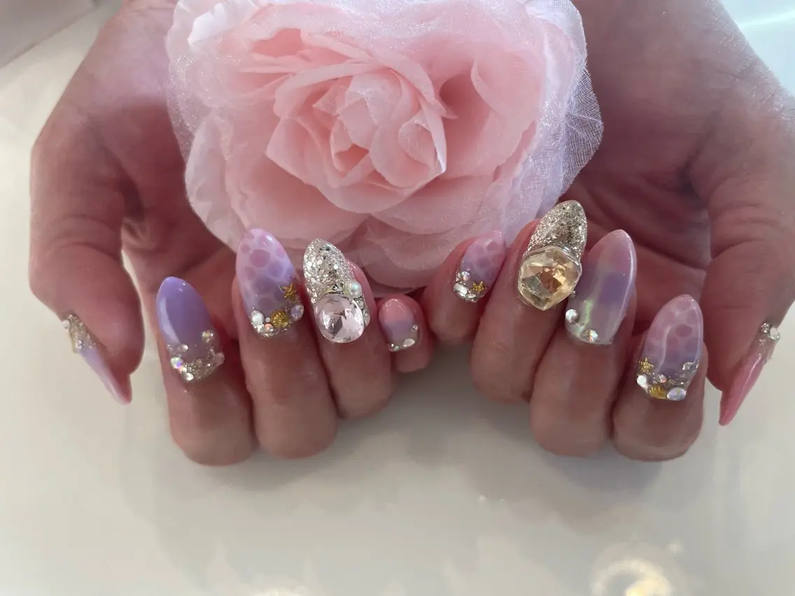 ネイル ♡ビジュール♡ NAIL &まつ毛のマツエク・マツパデザイン