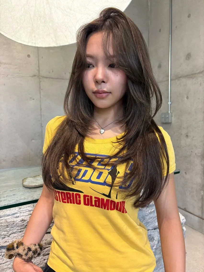 ロング 顔まわりレイヤー 韓国風ヘア レイヤーカット 似合わせカット 小顔カット カット 福岡レイヤーカット/ ゴトリのヘアスタイル
