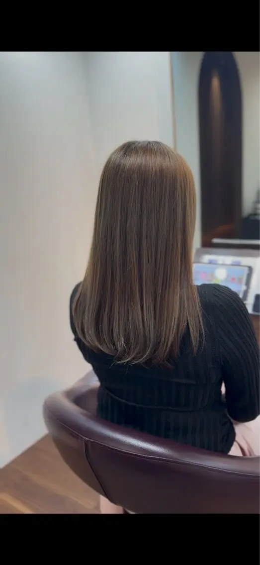セミロング カラー ベージュカラー オリーブベージュ ヘアカラー トリートメント みさき ♡のヘアスタイル