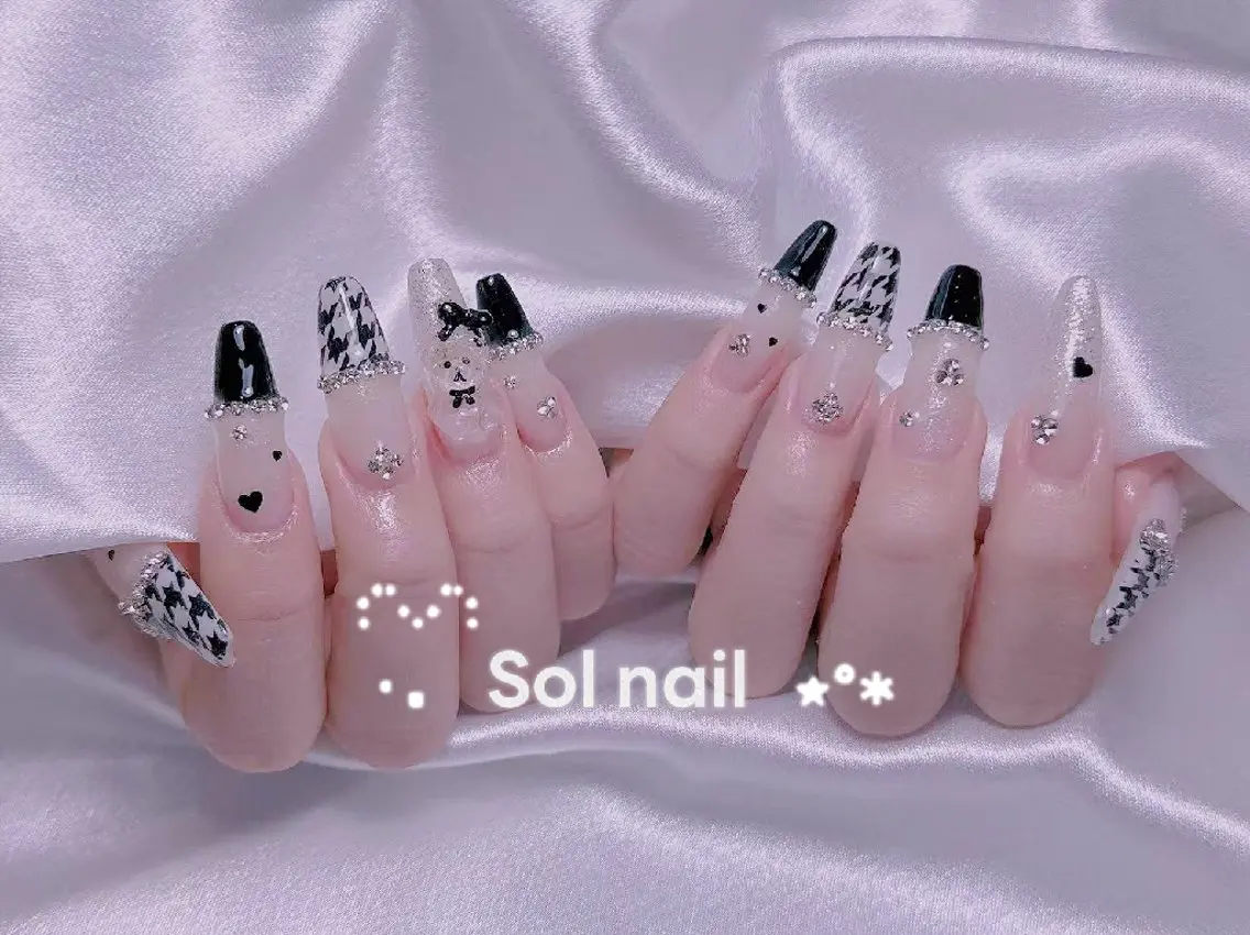 ネイル ハンドネイル ハンドケア Sol Nail ミネのネイルデザイン