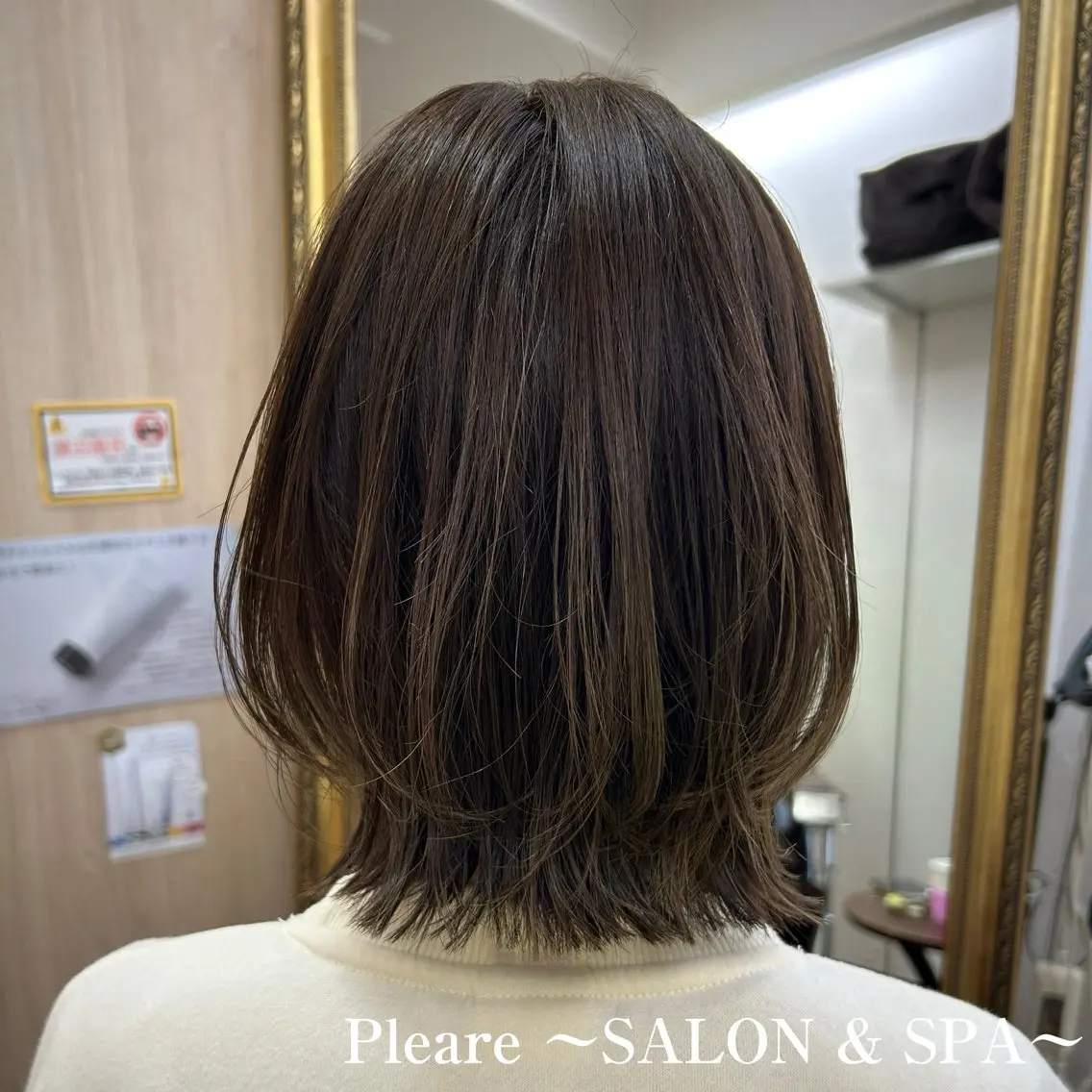 セミロング カラー ブリーチ カット ヘアカラー イワサ カオリのヘアスタイル