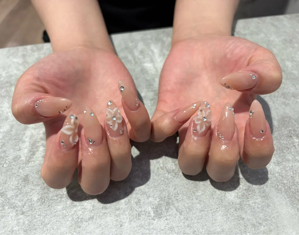 ネイル ハンドネイル Nail Ann safuのネイルデザイン