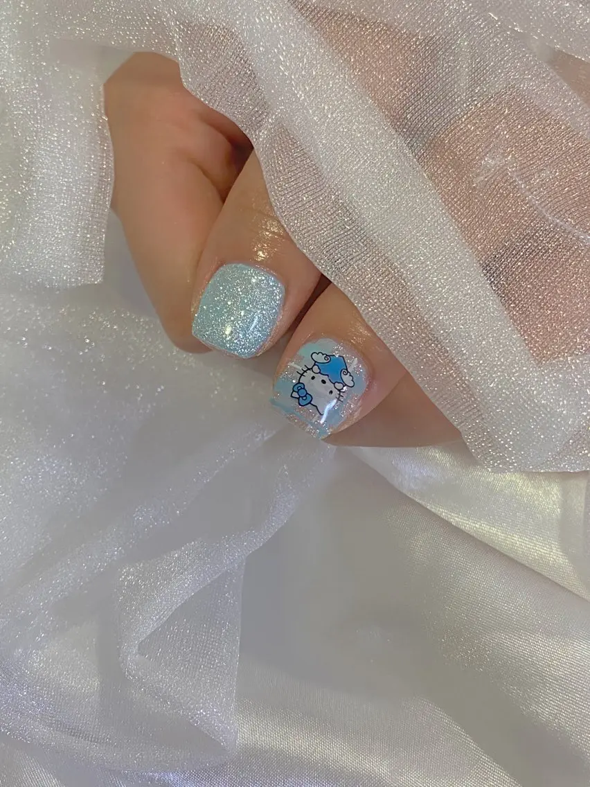 ネイル Limnail🤍 ayaのネイルデザイン