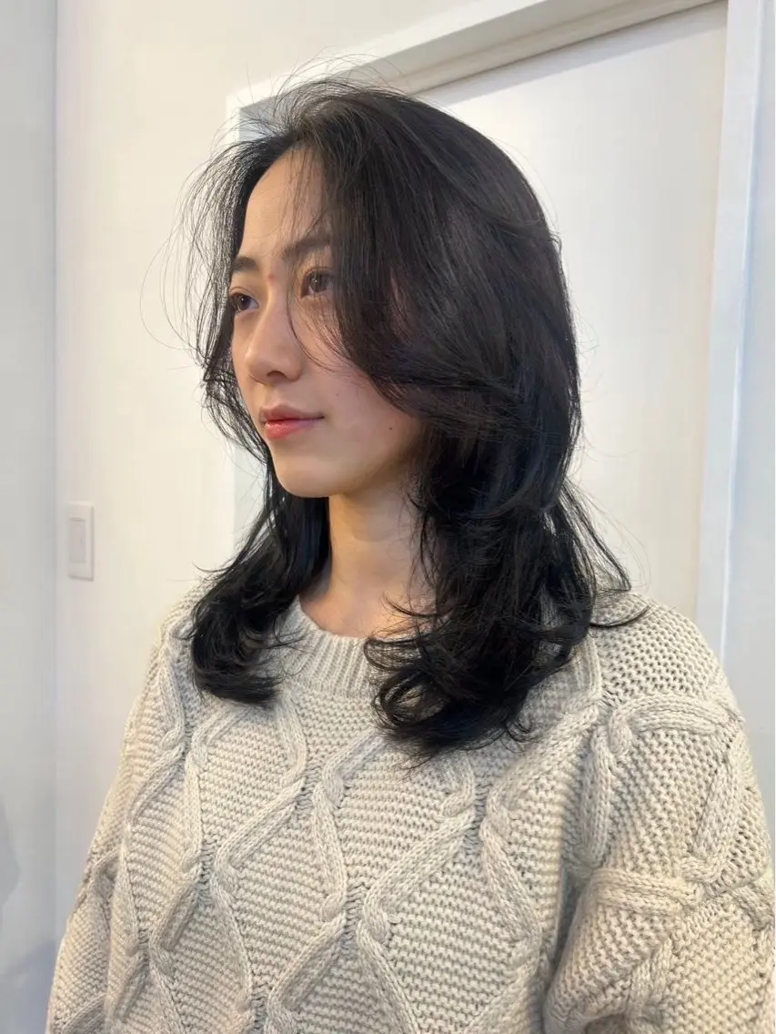 ロング カラー 透明感カラー ヘアカラー 透明感カラー レイヤー/むつきのヘアスタイル