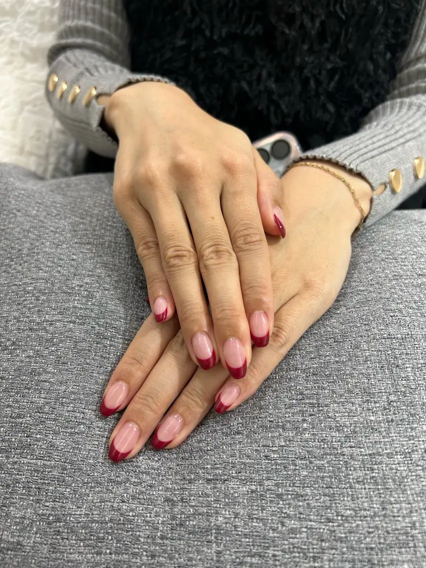 ネイル フレンチネイル 赤色 ハンドネイル LUCULIA 三田のネイルデザイン