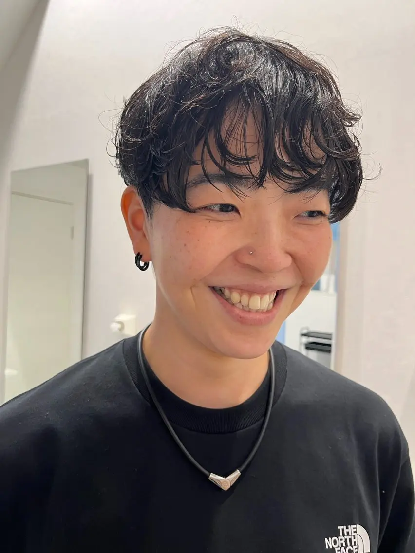 ショート カット パーマ 中田 舞桜のヘアスタイル