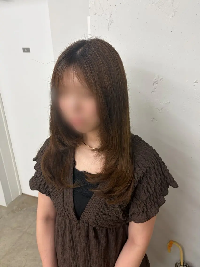 ロング 顔まわりレイヤー 顔周りカット レイヤーカット カット かすみ/名駅徒歩5分 /カットモデルのヘアスタイル