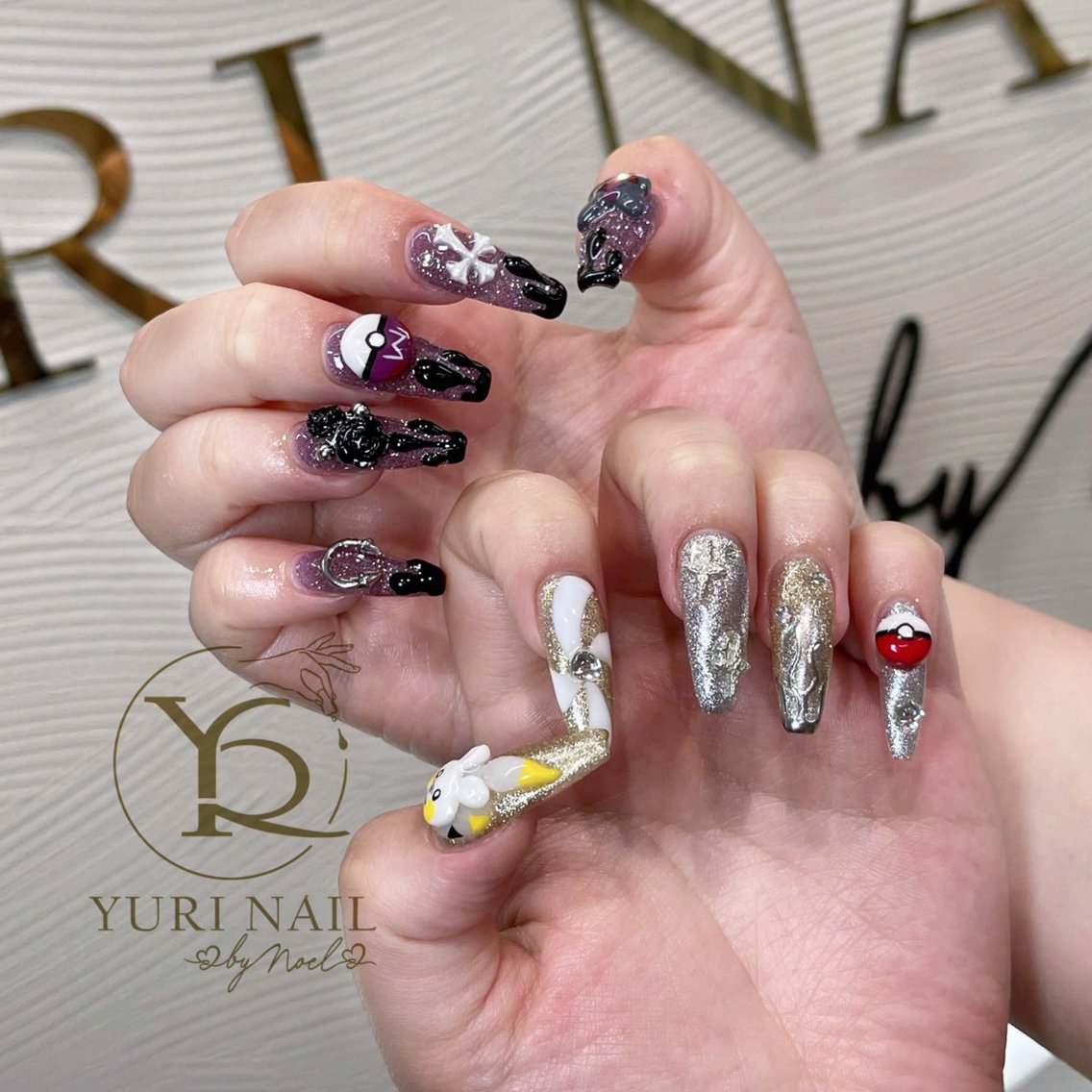 ネイル ハンドネイル フットネイル ハンドケア YURI Nail NARITAのネイルデザイン