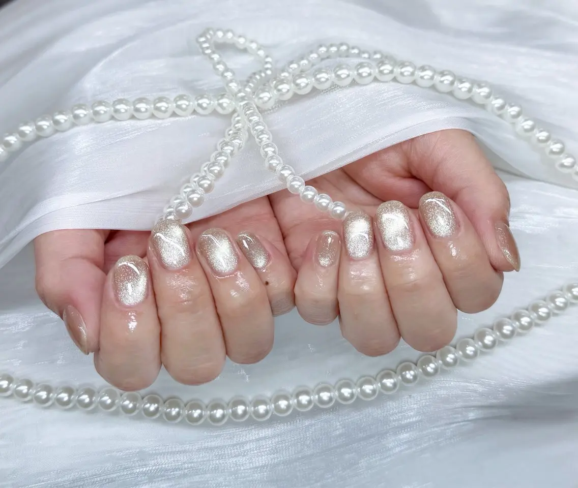 ネイル ハンドネイル フットネイル ハンドケア YURI Nail NARITAのネイルデザイン